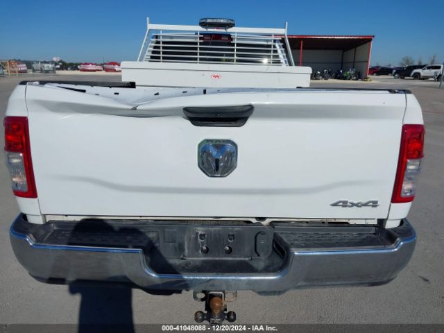 3C6UR5HJ0PG548563 RAM 2500 Tradesman  4x4 8' Box