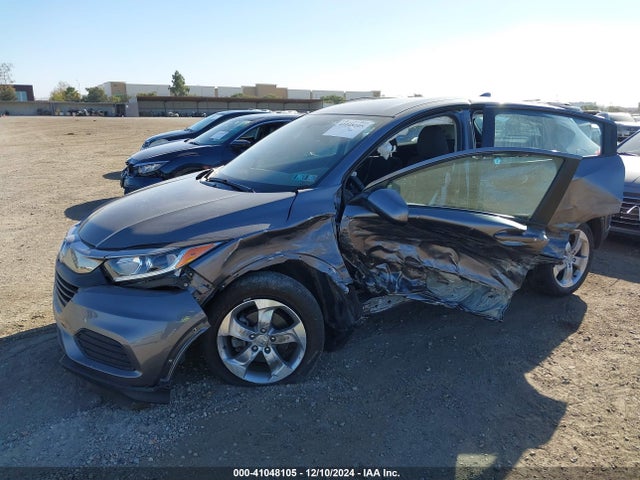 3CZRU6H31KG725063 Honda HR-V LX