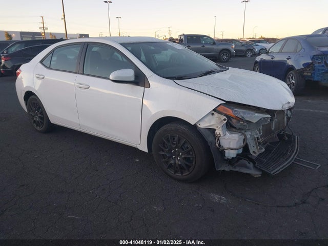 Toyota COROLLA LE 2017 5YFBURHE4HP680679 Image 1