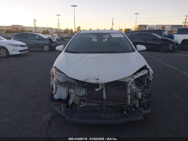 Toyota COROLLA LE 2017 5YFBURHE4HP680679 Image 13
