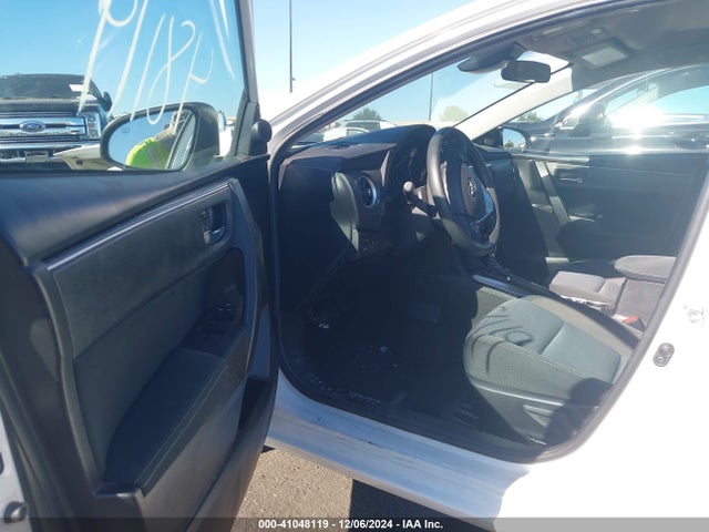 Toyota COROLLA LE 2017 5YFBURHE4HP680679 Image 5