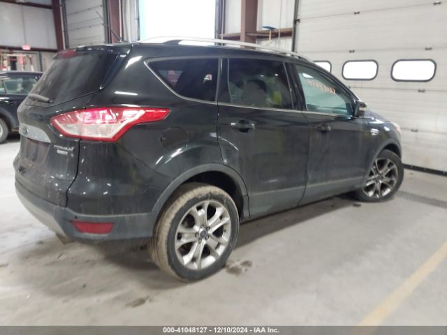 1FMCU0JX9FUB48089 Ford Escape Titanium