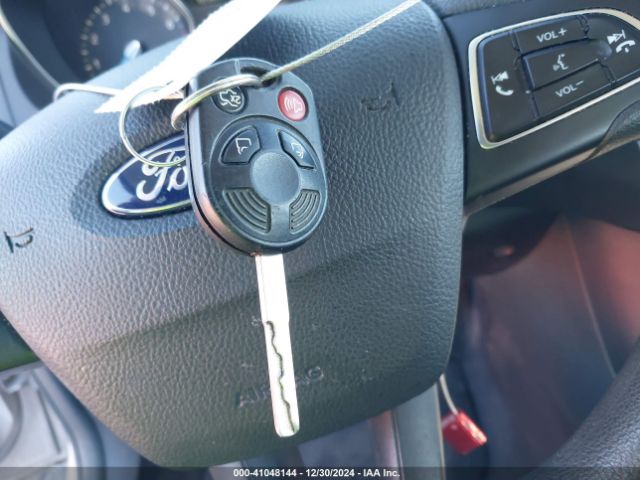 1FADP3E24HL279235 Ford FOCUS S