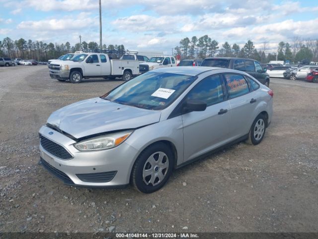 1FADP3E24HL279235 Ford FOCUS S