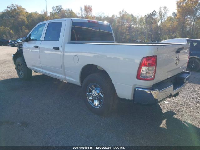 3C6UR5CLXPG637209 RAM 2500 Tradesman  4x4 6'4 Box
