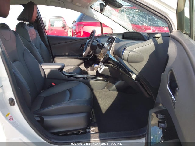 JTDKARFU4H3042170 Toyota Prius