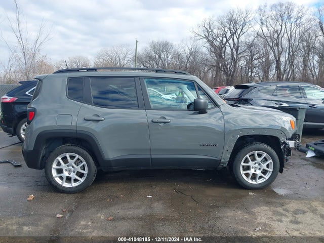 ZACNJDB12NPN62979 Jeep Renegade Latitude 4x4