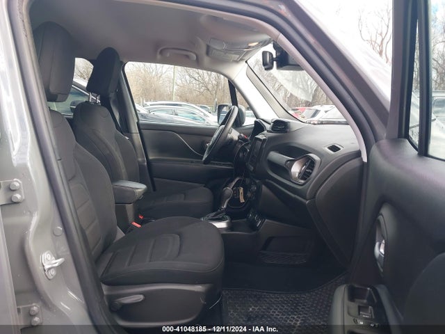 ZACNJDB12NPN62979 Jeep Renegade Latitude 4x4
