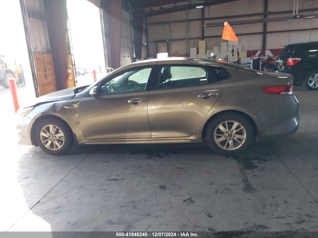 KIA Optima Lx 2018 5XXGT4L39JG228601 Image 14