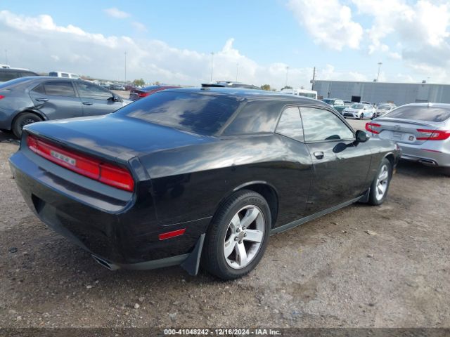 2C3CDYAG3EH298272 Dodge Challenger Sxt
