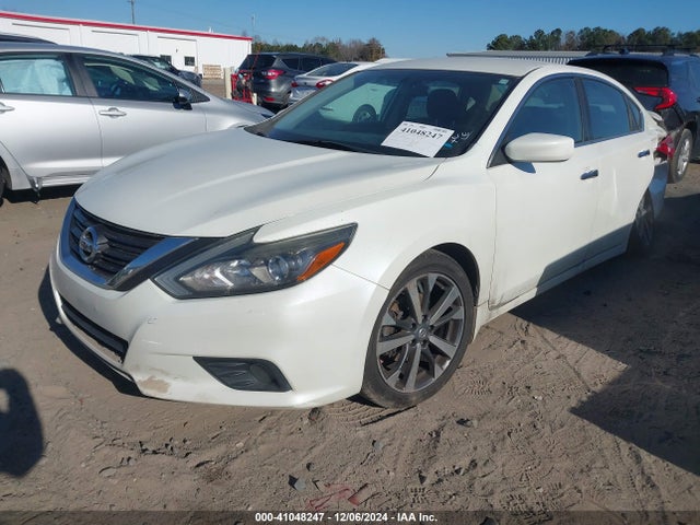Nissan Altima 2.5 Sr 2016 1N4AL3AP8GC224723 Image 2