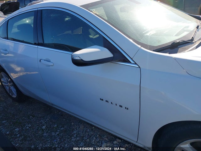 Chevrolet MALIBU LT 2018 1G1ZD5ST2JF271763 Image 13
