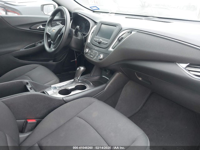 Chevrolet MALIBU LT 2018 1G1ZD5ST2JF271763 Image 5