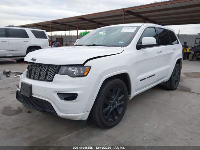 1C4RJEAG3JC511697 Jeep Grand Cherokee Altitude 4x2