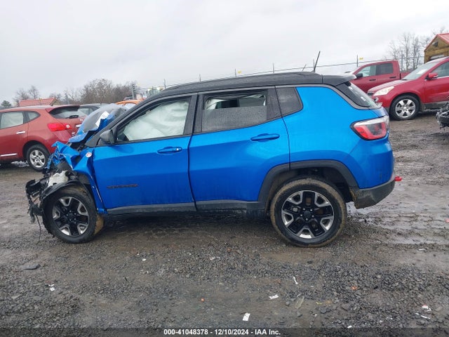 3C4NJDDB3HT635850 Jeep New Compass Trailhawk 4x4