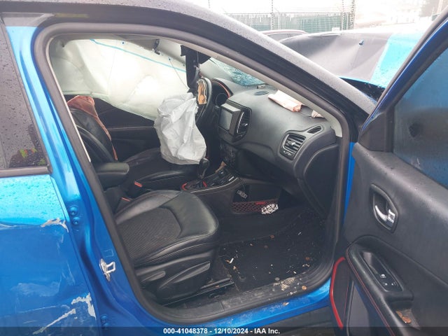3C4NJDDB3HT635850 Jeep New Compass Trailhawk 4x4