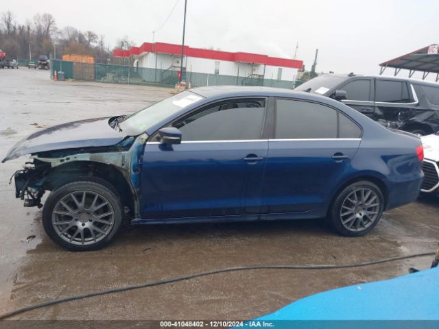 3VW3L7AJ5EM360161 Volkswagen Jetta 2.0l Tdi
