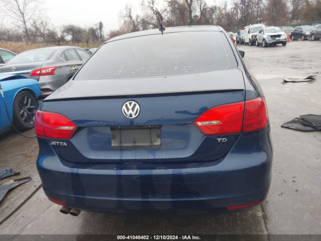 3VW3L7AJ5EM360161 Volkswagen Jetta 2.0l Tdi