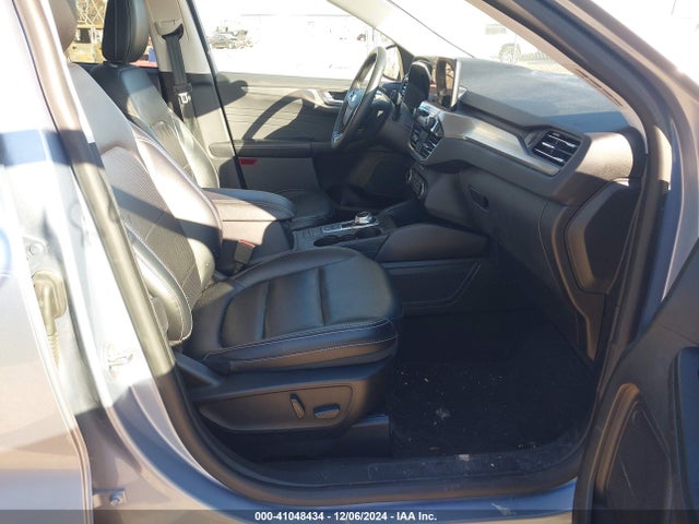 Ford Escape Titanium 2022 1FMCU9J92NUB84050 Image 5