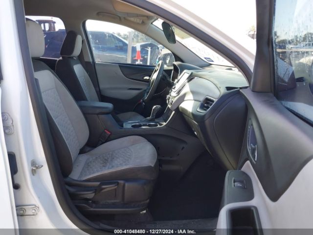 3GNAXHEV6JS533698 Chevrolet EQUINOX LS