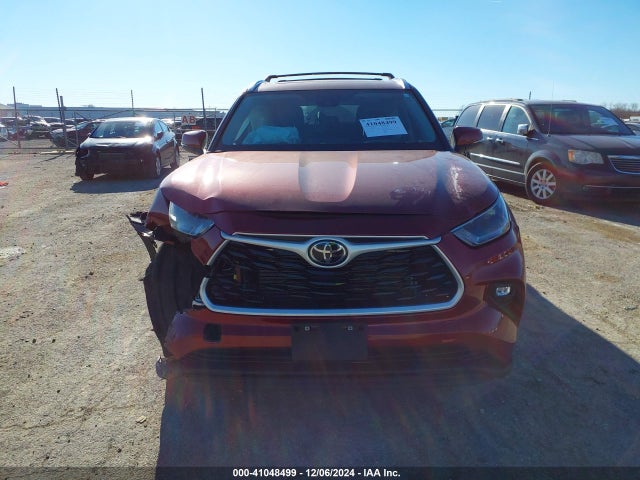 Toyota Highlander Xle 2021 5TDHZRBH7MS559225 Image 12