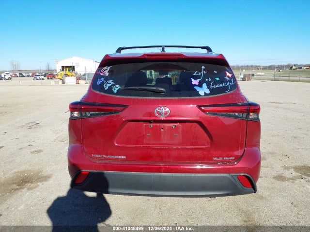 Toyota Highlander Xle 2021 5TDHZRBH7MS559225 Image 16