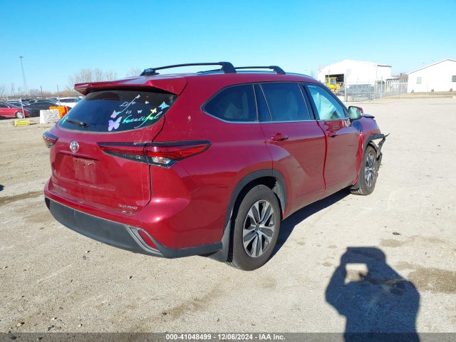 Toyota Highlander Xle 2021 5TDHZRBH7MS559225 Image 4
