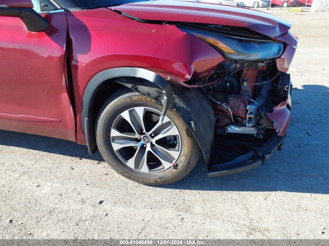 Toyota Highlander Xle 2021 5TDHZRBH7MS559225 Image 6