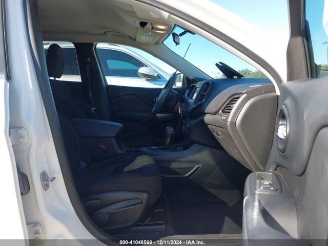 Jeep Cherokee Latitude 2019 1C4PJLCB2KD148365 Image 5