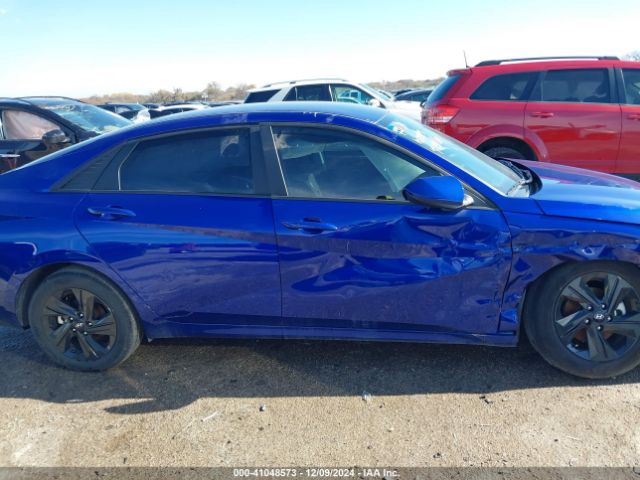 KMHLM4AJ4PU053539 Hyundai Elantra Hybrid Blue