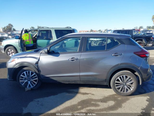 3N1CP5CV4RL473139 Nissan Kicks Sv Xtronic Cvt