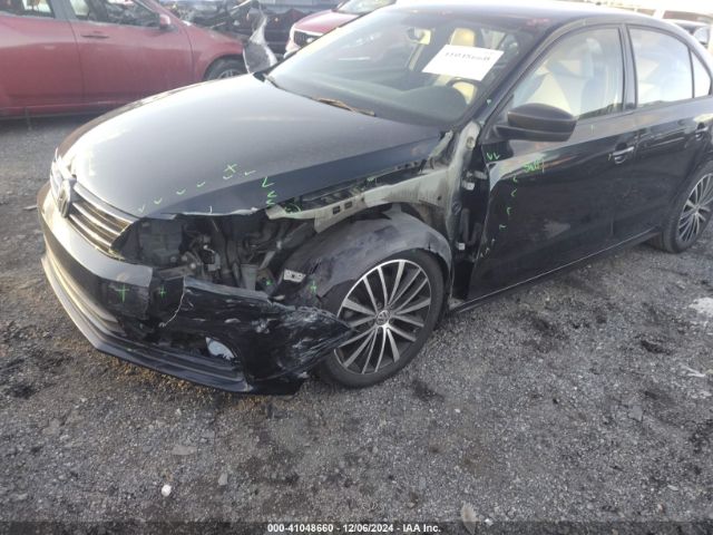 3VWD17AJ2GM362303 Volkswagen Jetta 1.8t Sport