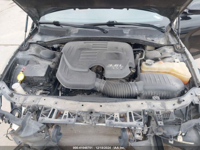 2C3CDXHG2FH825249 Dodge Charger Sxt