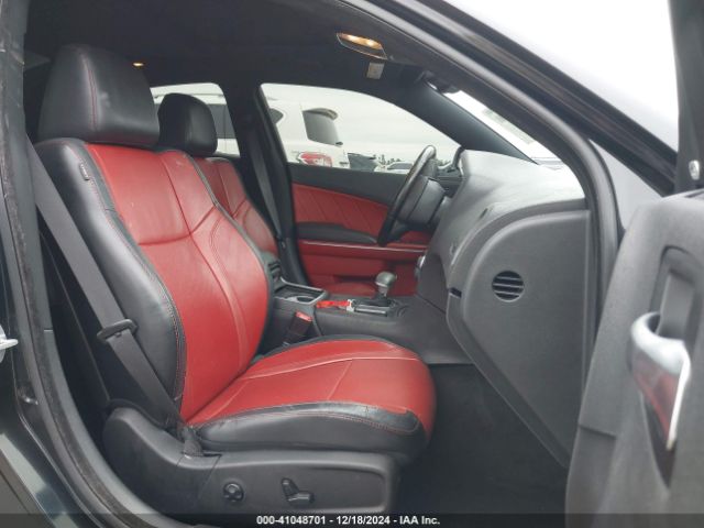 2C3CDXHG2FH825249 Dodge Charger Sxt