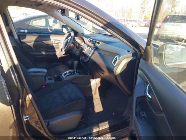 5N1AT2MV6FC795846 Nissan ROGUE SV
