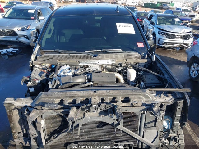 1GT12SEY4KF150895 GMC Sierra 2500hd Denali