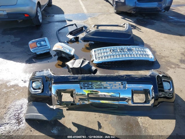 1GT12SEY4KF150895 GMC Sierra 2500hd Denali