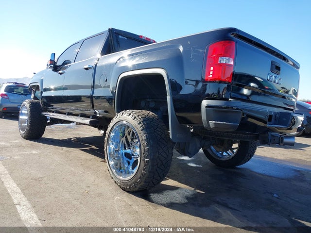 1GT12SEY4KF150895 GMC Sierra 2500hd Denali