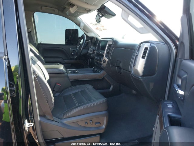 1GT12SEY4KF150895 GMC Sierra 2500hd Denali