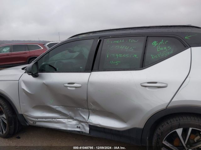 YV4162UM8K2102615 Volvo Xc40 T5 R-design