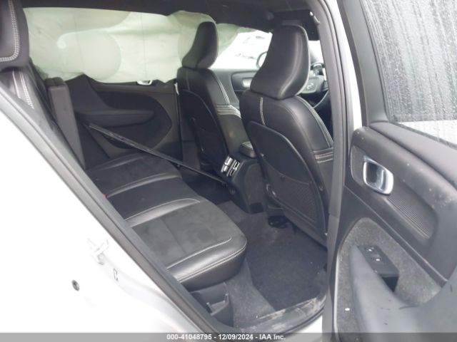 YV4162UM8K2102615 Volvo Xc40 T5 R-design