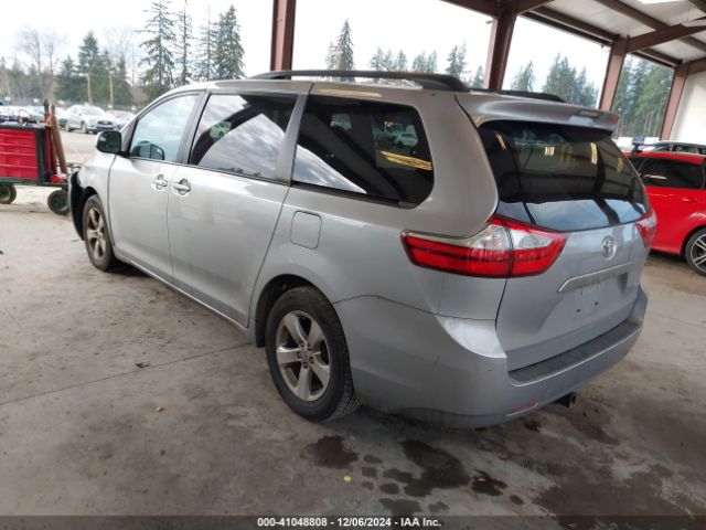 5TDKK3DC6GS751460 Toyota Sienna Le 8 Passenger