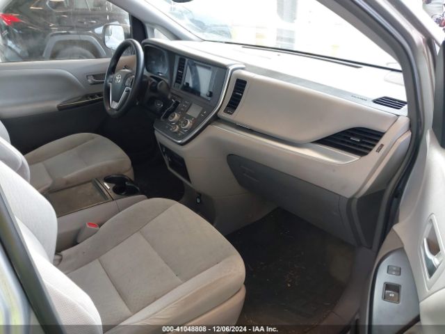 5TDKK3DC6GS751460 Toyota Sienna Le 8 Passenger