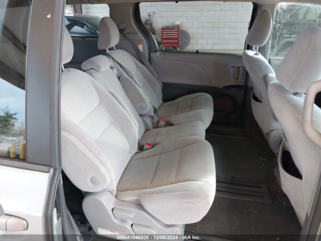 5TDKK3DC6GS751460 Toyota Sienna Le 8 Passenger
