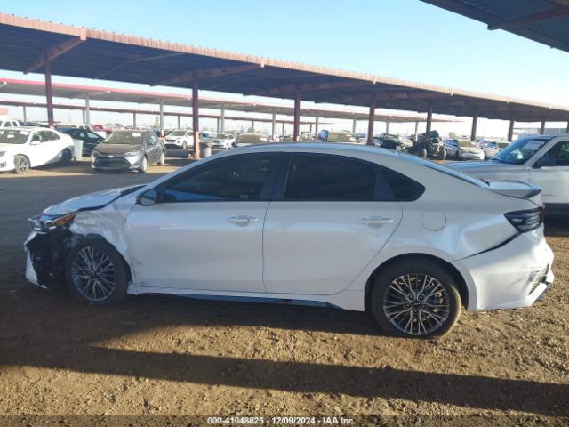 3KPF54AD6RE818955 KIA Forte Gt-line