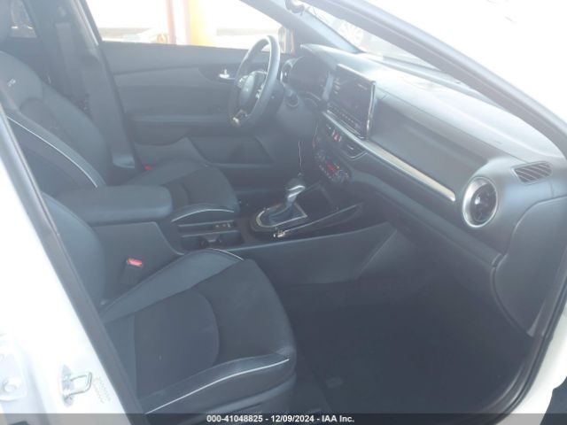 3KPF54AD6RE818955 KIA Forte Gt-line