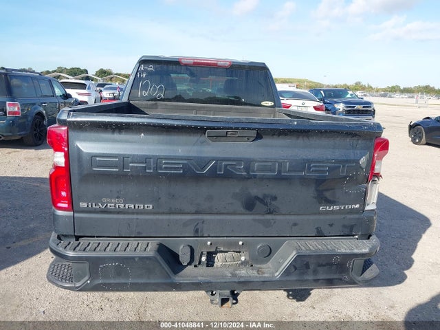 1GCRWBEKXMZ111202 Chevrolet Silverado 1500 2wd  Standard Bed Custom