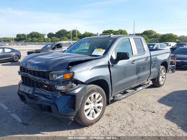 1GCRWBEKXMZ111202 Chevrolet Silverado 1500 2wd  Standard Bed Custom