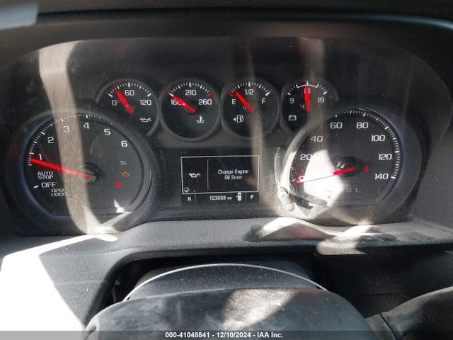 1GCRWBEKXMZ111202 Chevrolet Silverado 1500 2wd  Standard Bed Custom