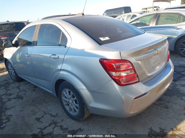 1G1JD5SB4J4104210 Chevrolet Sonic Lt Auto